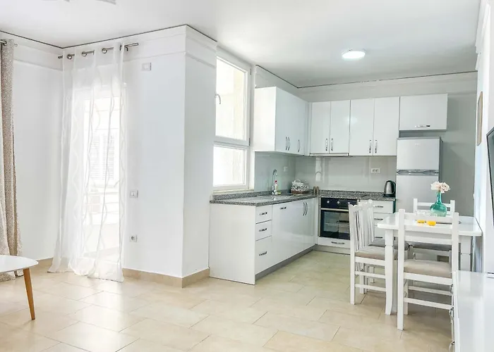 Riviera Glow B86 * Голем