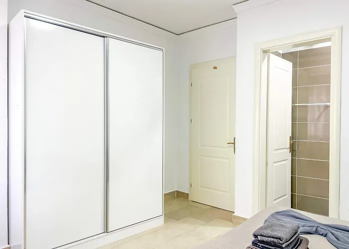 Апартаменты Riviera Glow B86 *