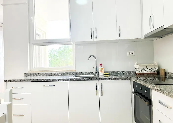 Riviera Glow B86 Апартаменты *