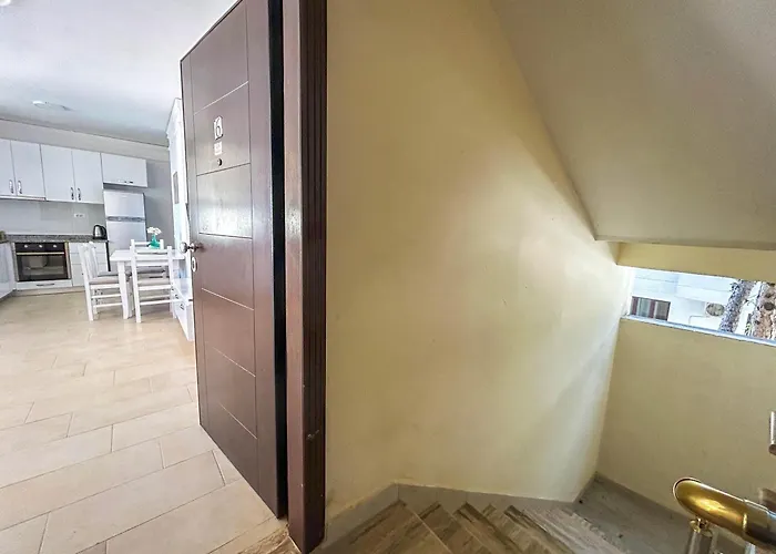 Riviera Glow B86 Апартаменты *